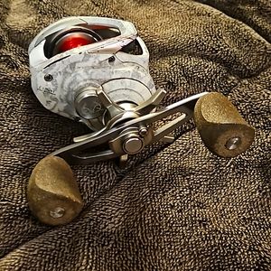 Real Tree Fishing Reel